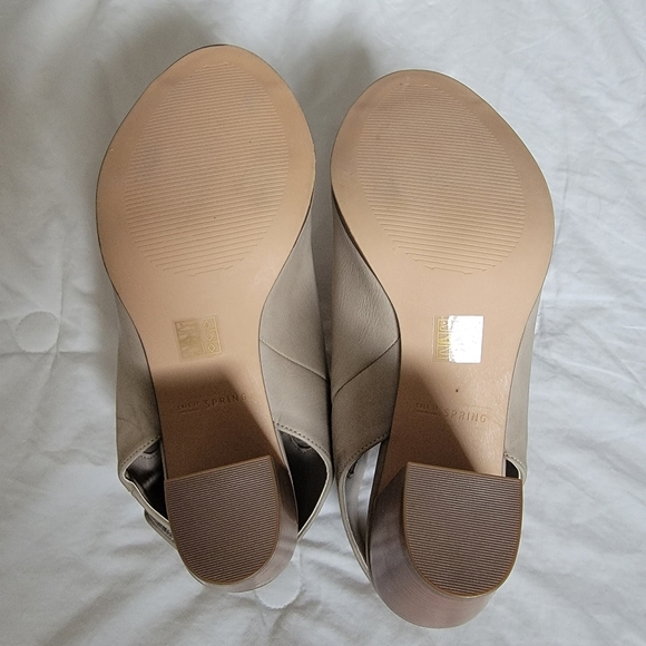 Call it Spring - Peep Toe Block Heels - Size 10 - Picture 12 of 12